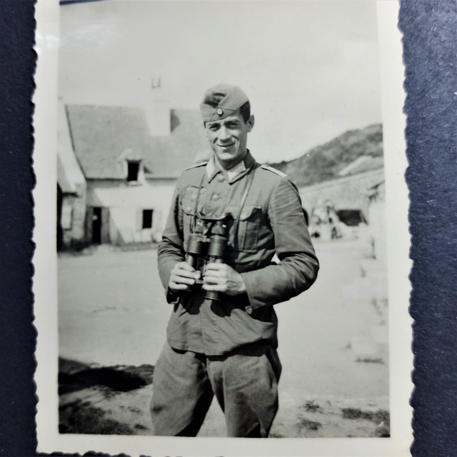 Archivo fotográfico personal de un soldado alemán de la Segunda Guerra Mundial, ca. 1940 Archivo fotográfico personal de un soldado alemán de la Segunda Guerra Mundial, ca. 1940