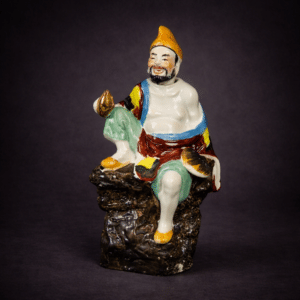 Figura china antigua con función sísmica doméstica