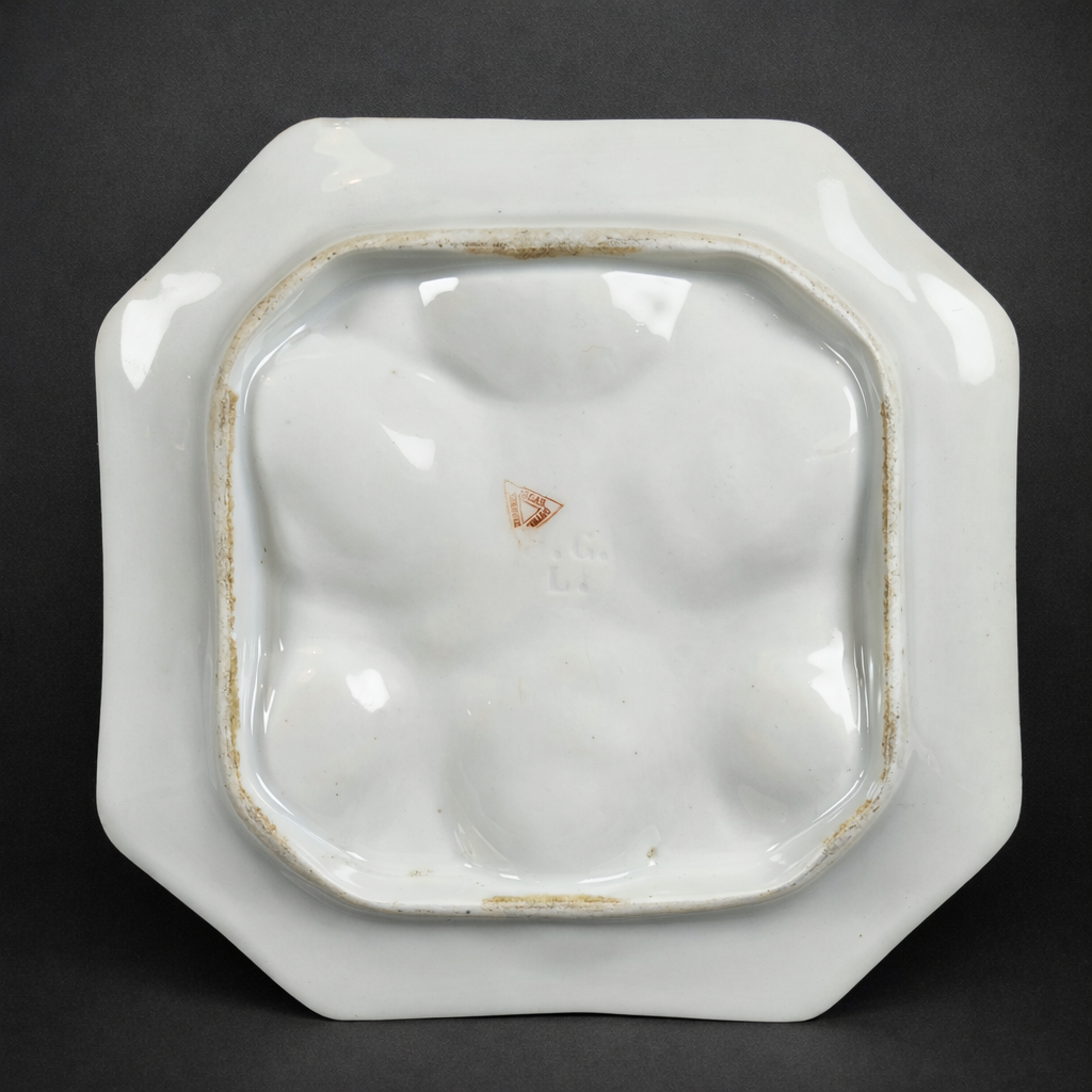 Plato para ostras Limoges O. Gutherz, ca. 1910. Plato para ostras Limoges O. Gutherz.