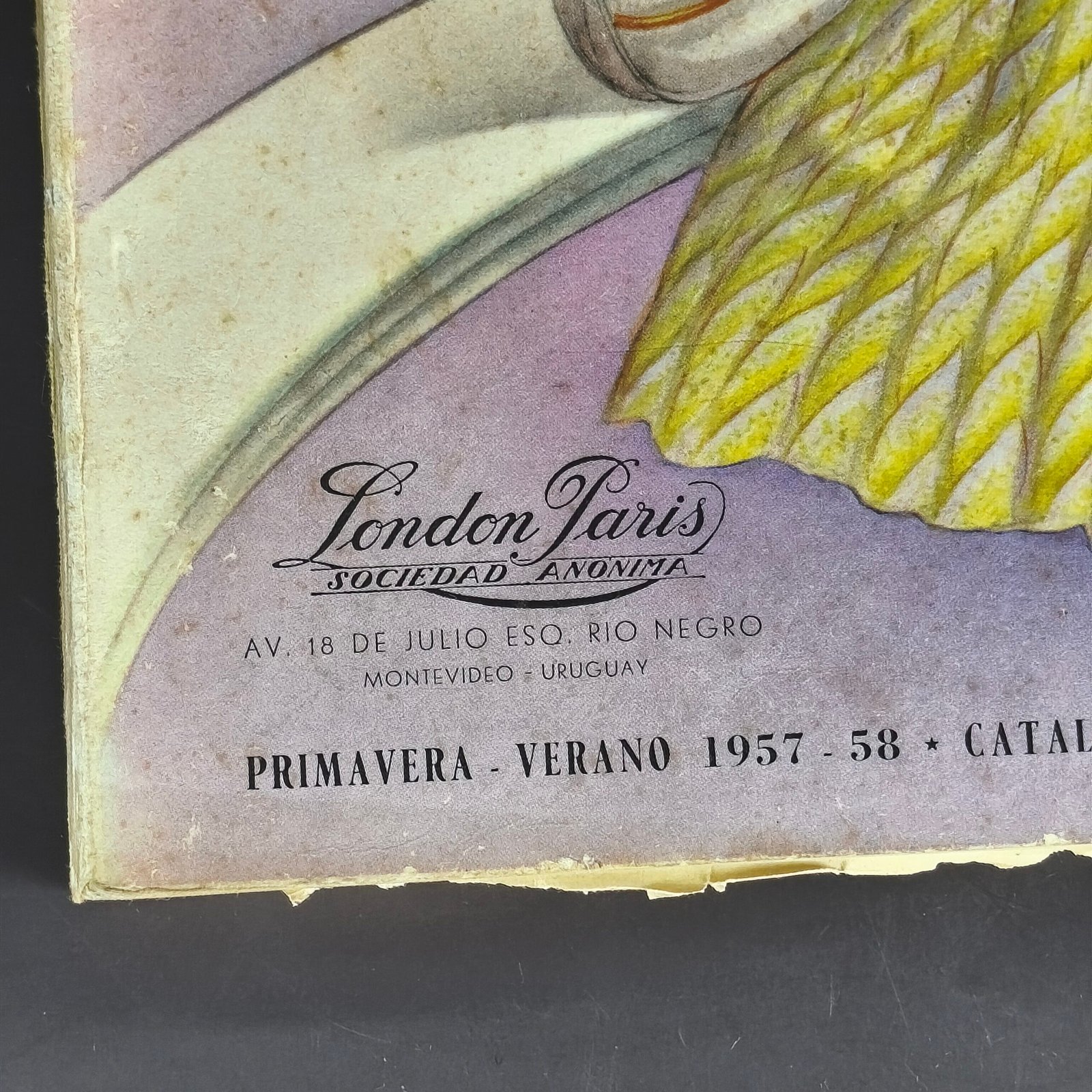 Catálogo original London París, Primavera-Verano 1957-58. Catálogo original London París, Primavera-Verano 1957-58.
