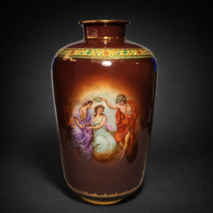 Inicio Jarrón de porcelana "Vieja Viena". Circa 1920.
