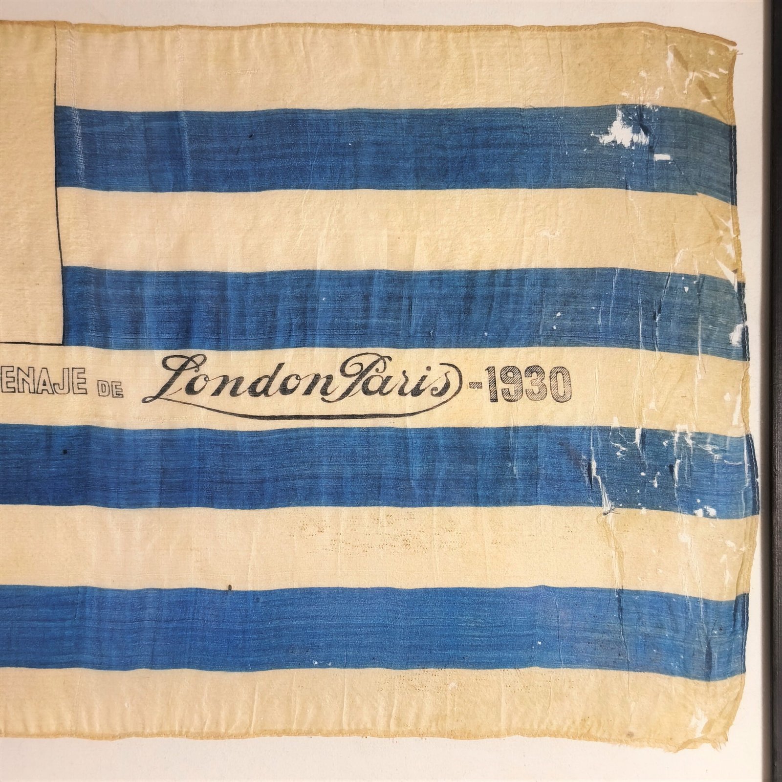 Bandera conmemorativa del Centenario de la Constitución – London París, 1930. Bandera conmemorativa del Centenario de la Constitución – London París, 1930.