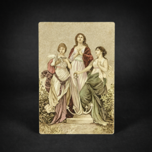Tarjeta postal alegórica “Fe, Amor y Esperanza”. Circa 1900.