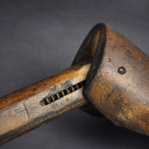 Horma articulada de zapatero en madera. Circa 1930. Horma articulada de zapatero en madera. Circa 1930.