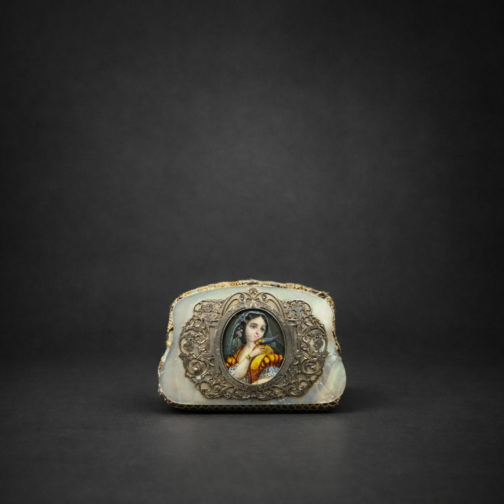 Monedero de mano con miniatura victoriana, ca. 1890 Monedero de mano con miniatura victoriana, ca. 1890