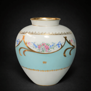 Florero alemán "Heinrich & Co Decorado". Ca. 1950.