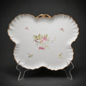 Inicio Bandeja Limoges Albert Pillivuyt, ca. 1880.