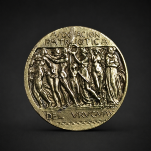 Gran medalla de la inauguración del Monumento a Artigas, ca. 1923. Gran medalla de la inauguración del Monumento a Artigas, ca. 1923.