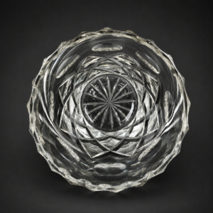 Hielera de cristal tallado, ca. 1950.