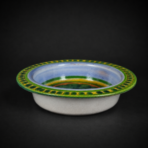 Plato de cerámica italiana De Simone, ca. 1960. Plato de cerámica italiana De Simone, ca. 1960.