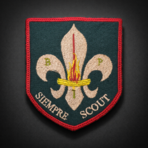 Distintivo scout bordado "Siempre Scout", mediados del siglo XX.