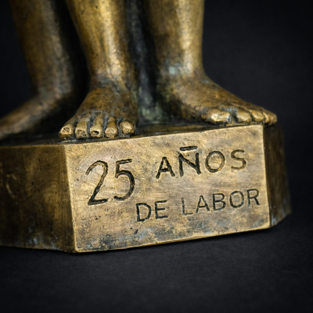 Escultura de Luis Ricobaldi en bronce, ca. 1968. Escultura de Luis Ricobaldi en bronce, ca. 1968.
