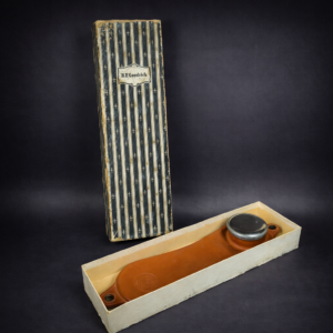 Bolsa de hielo médica B.F. Goodrich, ca. 1940.