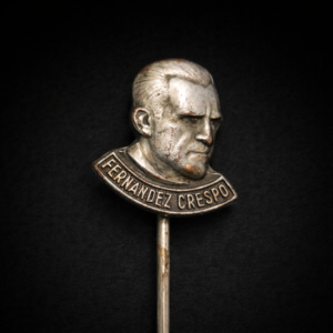 Pincho político Daniel Fernández Crespo, ca. 1963.